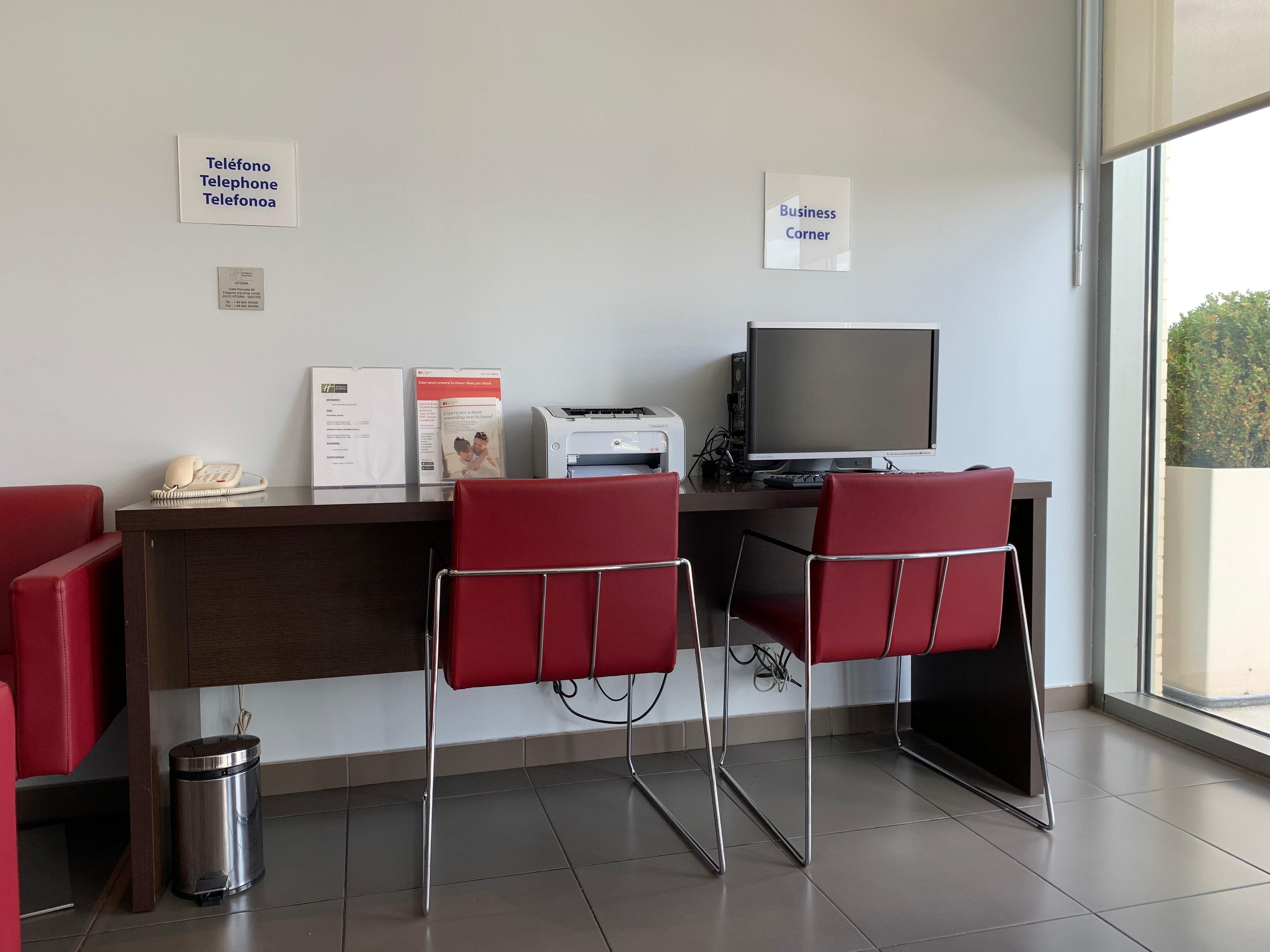 Holiday Inn Express Vitoria By Ihg Kültér fotó