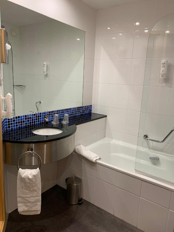 Holiday Inn Express Vitoria By Ihg Kültér fotó
