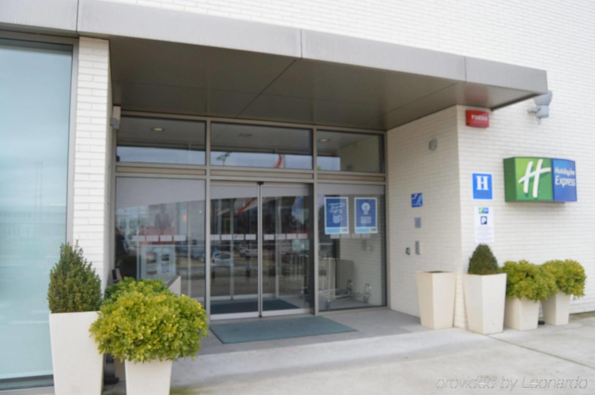 Holiday Inn Express Vitoria By Ihg Kültér fotó