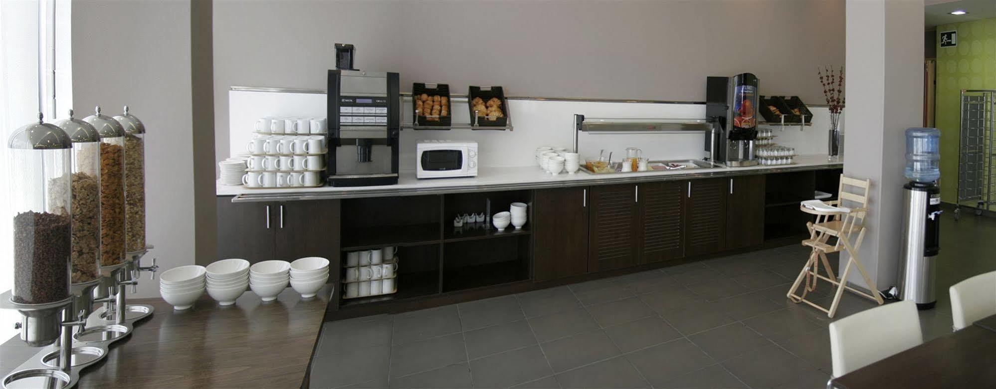 Holiday Inn Express Vitoria By Ihg Kültér fotó