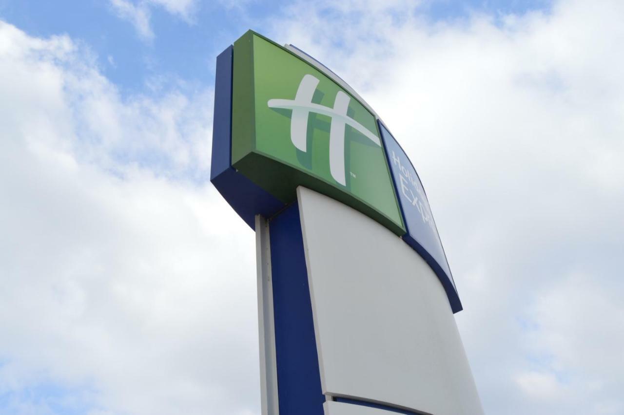 Holiday Inn Express Vitoria By Ihg Kültér fotó