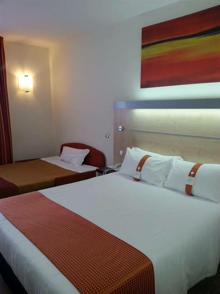 Holiday Inn Express Vitoria, An Ihg Hotel Kültér fotó